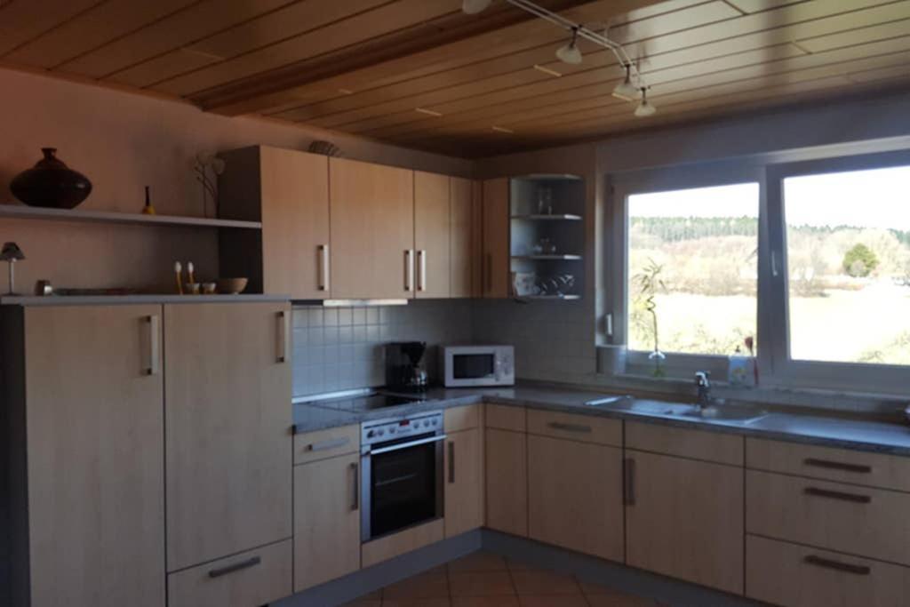 Anna - Neue Ferienwohnung Mit Blick Ins Gruene Ober-Abtsteinach ภายนอก รูปภาพ