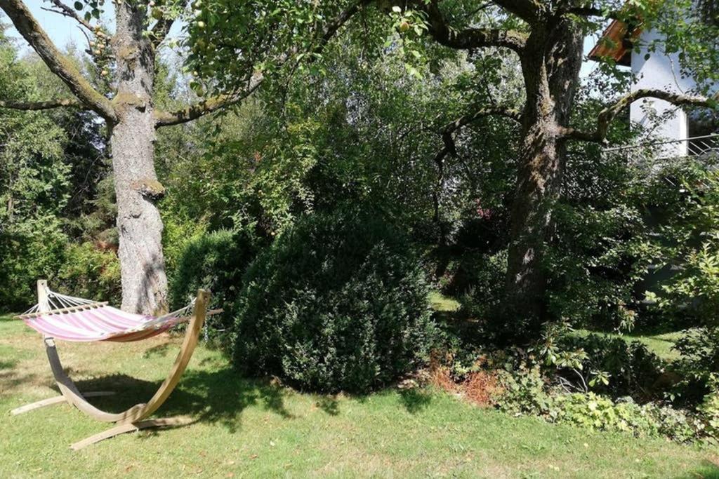 Anna - Neue Ferienwohnung Mit Blick Ins Gruene Ober-Abtsteinach ภายนอก รูปภาพ