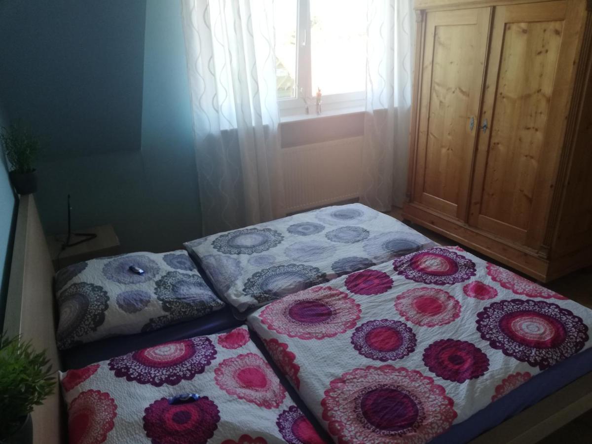 Anna - Neue Ferienwohnung Mit Blick Ins Gruene Ober-Abtsteinach ภายนอก รูปภาพ